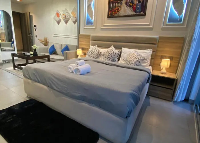 Luxury Vello Stay Supernova